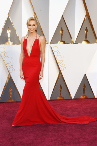88th+Annual+Academy+Awards+Arrivals+charlize theron