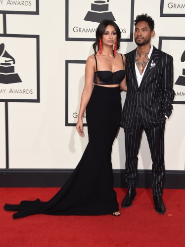 miguel-grammys-red