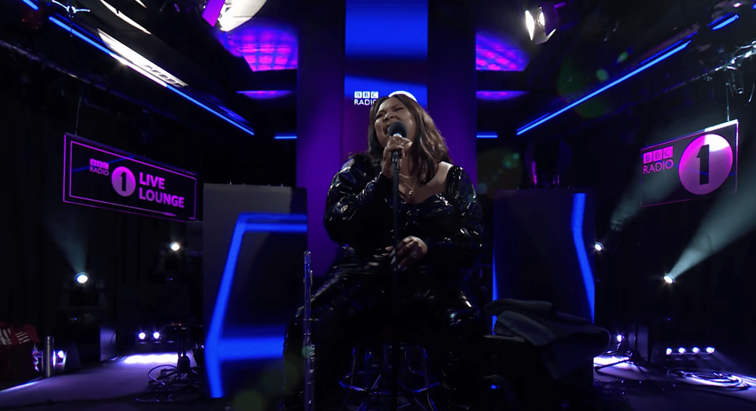 Lizzo Covers 'Adore You' By Harry Styles